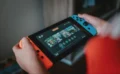 🇺🇸トランプ関税で任天堂に大打撃🎮 株価が一時10％以上暴落、Switch 2の販売計画にも影響