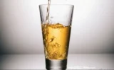 🚰健康のために「おしっこを飲む」のは本当に効果的？科学的に検証してみた