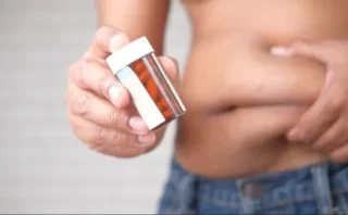 🏋️‍♀️🍽️ 空腹感を抑えつつ筋肉量を維持！新しい減量薬「SYNT-101」が登場