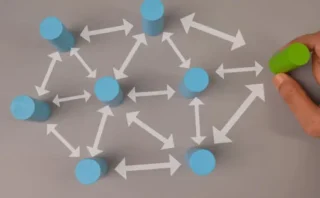 🧠AIの進化で「人間の強み」を伸ばすには？問われる“答えを出すAI”から“考えさせるAI”への転換