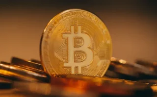 🚀ビットコインが初の12万ドル超え、仮想通貨市場にさらなる追い風か? 🚀ビットコインが初の12万ドル超え、仮想通貨市場にさらなる追い風か?