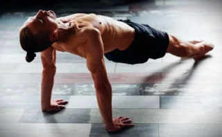 脊柱を制する者が、健康を制する——ブリッジで背骨を強くする完全ガイド 脊柱を制する者が、健康を制する——ブリッジで背骨を強くする完全ガイド