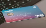 クレカ会社による「表現の検閲」に歯止めを──「公正な銀行アクセス法」案とは何か？