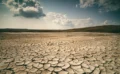 💧 イギリス政府「古いメールや写真の削除で節水を」──データセンター冷却と水不足の意外な関係