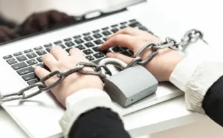 イギリスの年齢確認義務化で「順守したポルノサイトはアクセス減少」一方「無視したサイトは急増」という皮肉な結果に ⚖️