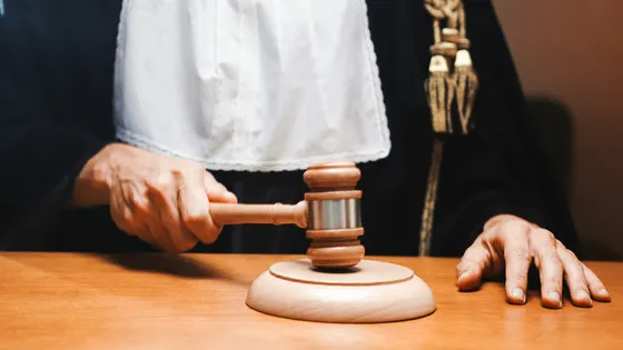 Anthropicの著作権侵害集団訴訟、15億ドルの和解合意に判事が「待った」⚖️