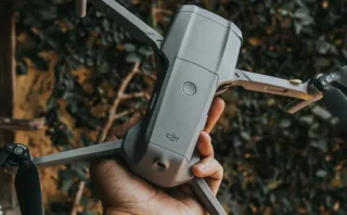 🇺🇸⚖️ 中国ドローン大手DJI、米国での「中国の軍事企業」指定をめぐる訴訟で敗訴 — 判決の意味と今後の影響