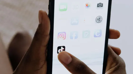 📱 TikTokが13歳未満の子どもから機密データを収集　カナダ当局の調査で判明