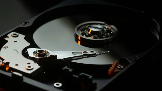 ⚙️ 中国がレアアース輸出規制を拡大へ──HDD・半導体・ディスプレイなどPC部品サプライチェーンに波紋