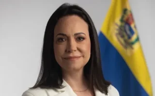 🇻🇪 2025年ノーベル平和賞受賞！マリア・コリナ・マチャド氏が挑むベネズエラ独裁体制との壮絶な闘い