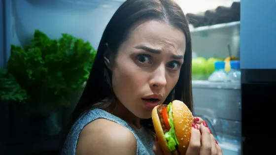 🧠 慢性的な痛みを止める「脳のキルスイッチ」が発見される──トリガーは空腹・渇き・恐怖などの生存本能