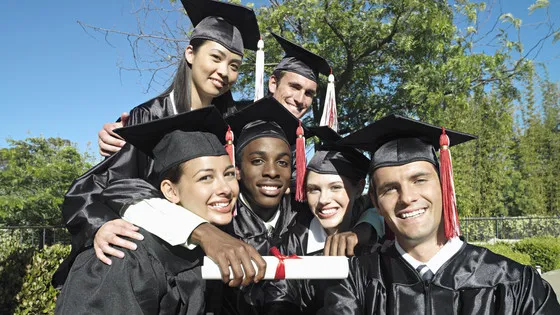 🎓「4年制大学の学位は、もはや学費に見合わない？」