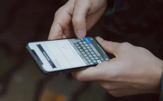 政府・病院向け機密メッセージアプリ「Zivver」売却に波紋