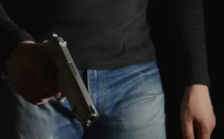 🚨 FBI公式動画「Run.Hide.Fight.（逃げろ、隠れろ、戦え）」とは？