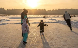 「氷はなぜ滑りやすいのか？」⛸️