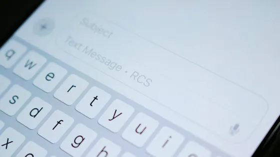 SMSフィッシングが年末に向けて巧妙化📱