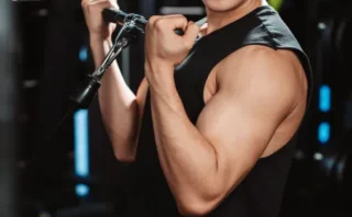 🏋️‍♂️🌿 ジムに行けない長期休みでも筋肉と健康を維持する方法