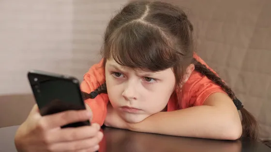 イギリス政府、Apple・Googleに「性的画像をOSレベルで検知」する機能の実装を要請