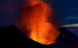 🌋 黒死病の感染拡大に火山噴火が関係？気候変動・飢饉・交易がつないだ中世ヨーロッパのパンデミック