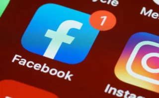 何百件もの著作権侵害報告を「意図的に無視」？Metaが集団訴訟で問われる責任とは