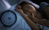 💤 アルツハイマー病初期の「不眠」の謎が解明。脳のエネルギーが“乗っ取り”状態に？