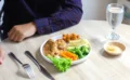 🍽️食事の時間が不規則な人ほどうつ症状が出やすい？韓国2万人超の調査で判明